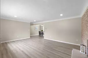 4220 Forsythia Dr, Union Township, OH 45245 - Photo 8