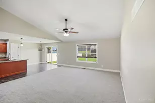 330 Deep Woods Ct, Carlisle, OH 45005 - Photo 6