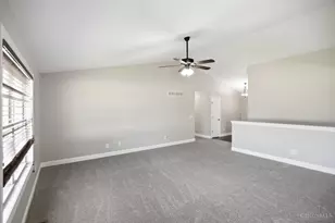 330 Deep Woods Ct, Carlisle, OH 45005 - Photo 8