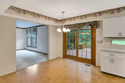 7307 Mallard Drive, West Chester, OH 45069 - Photo 8
