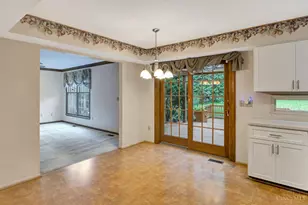 7307 Mallard Dr, West Chester, OH 45069 - Photo 8