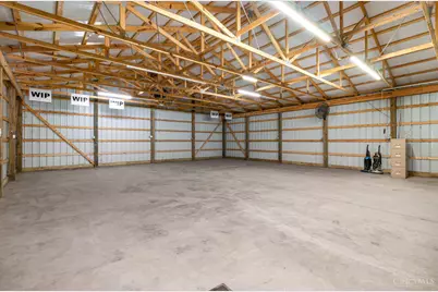 8285 Tri County Highway, Eagle Township, OH 45171 - Photo 28