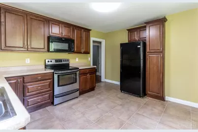 5506 Hubble Road, Colerain Township, OH 45247 - Photo 12