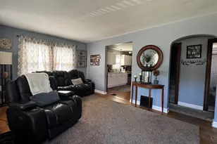 1021 W Seymour Ave, Cincinnati, OH 45216 - Photo 2