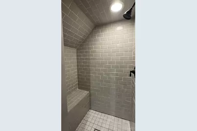 1021 W Seymour Avenue, Cincinnati, OH 45216 - Photo 12