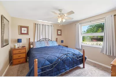 5585 Springdale Road, Colerain Township, OH 45251 - Photo 20