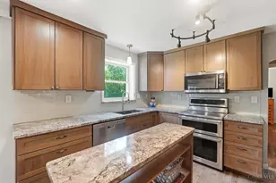 5585 Springdale Rd, Colerain Township, OH 45251 - Photo 14