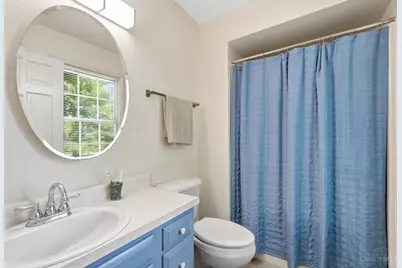 1428 E Social Row Road, Washington Twp, OH 45458 - Photo 18