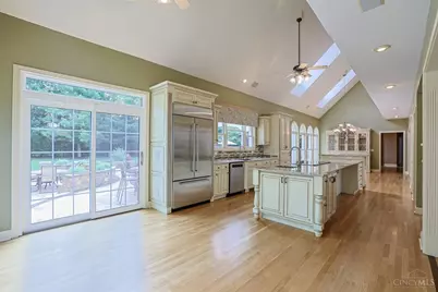 5512 Charleston Woods Drive, Liberty Township, OH 45044 - Photo 12