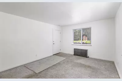 7119 Eastlawn Drive, Cincinnati, OH 45237 - Photo 8