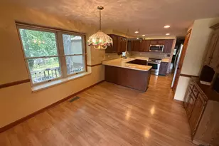 100 Waynoka Dr, Franklin Township, OH 45171 - Photo 12