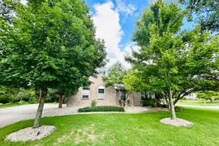 6112 Tarn Cir, Mason, OH 45040 - Photo 2