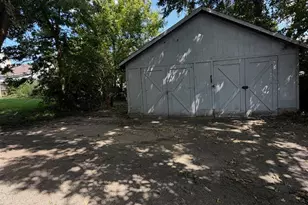 3510 Mozart Ave, Cheviot, OH 45211 - Photo 4