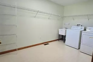 670 Orient Way, Hamilton, OH 45013 - Photo 44