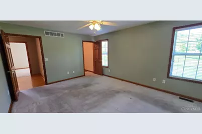 670 Orient Way, Hamilton, OH 45013 - Photo 34