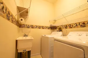 499 Vinegarten Dr, Union Township, OH 45255 - Photo 12
