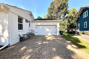 1530 Maple Ave, Wyoming, OH 45215 - Photo 4