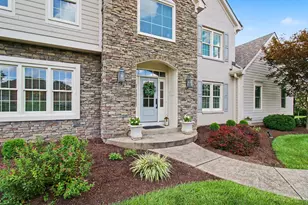 6620 Saddlebrook Ct, Miami Township, OH 45140 - Photo 2
