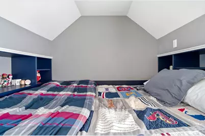 7050 Mt Vernon Avenue, Mariemont, OH 45227 - Photo 32