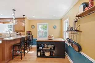 7050 Mt Vernon Ave, Mariemont, OH 45227 - Photo 16