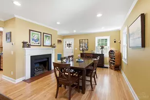 7050 Mt Vernon Ave, Mariemont, OH 45227 - Photo 10