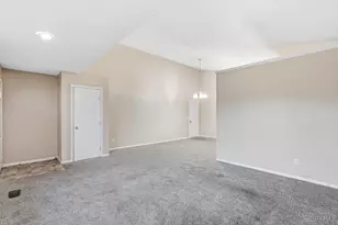 3725 Lacy Ct, Middletown, OH 45044 - Photo 2
