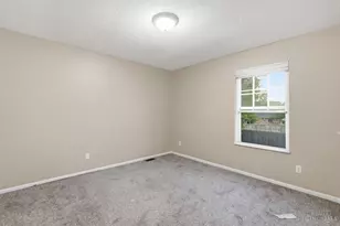 3725 Lacy Ct, Middletown, OH 45044 - Photo 12