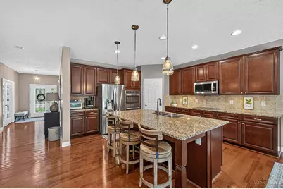 7109 Woodberry Drive, Fairfield Township, OH 45011 - Photo 12