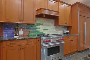 400 Pike St, Cincinnati, OH 45202 - Photo 38