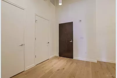 400 Pike Street #903, Cincinnati, OH 45202 - Photo 4