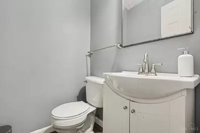 1727 John Gray Road, Springfield Township, OH 45240 - Photo 20