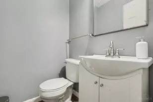 1727 John Gray Rd, Springfield Township, OH 45240 - Photo 20
