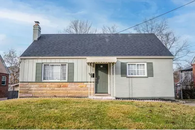 6097 W Fordham Place, Silverton, OH 45213 - Photo 1