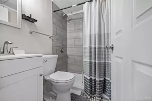 6097 W Fordham Pl, Silverton, OH 45213 - Photo 20