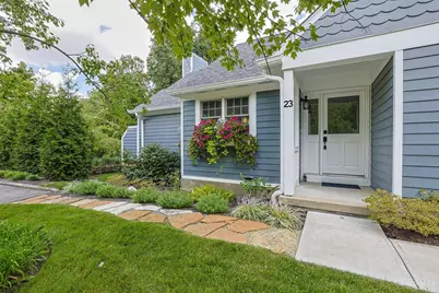 23 Greenhouse Lane, Cincinnati, OH 45209 - Photo 2