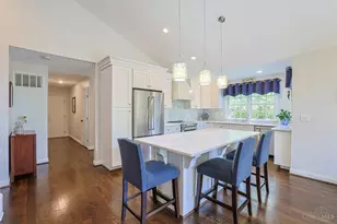 23 Greenhouse Ln, Cincinnati, OH 45209 - Photo 10