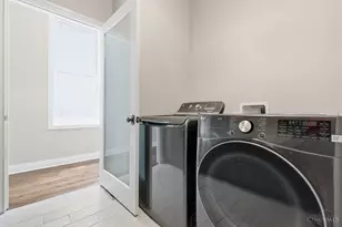 1329 Republic St, Cincinnati, OH 45202 - Photo 12
