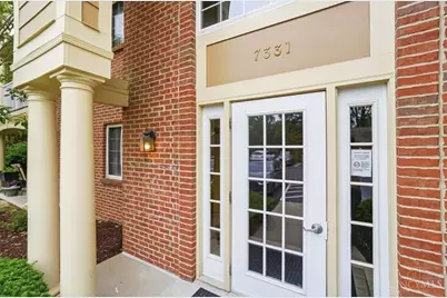 7331 Chatham Court #B, West Chester, OH 45069 - Photo 4