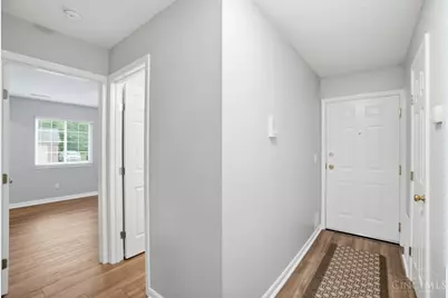 7331 Chatham Court #B, West Chester, OH 45069 - Photo 6