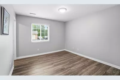7331 Chatham Court #B, West Chester, OH 45069 - Photo 10