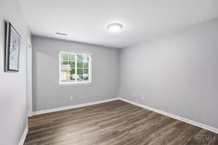 7331 Chatham Ct, West Chester, OH 45069 - Photo 10