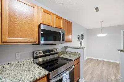 7331 Chatham Court #B, West Chester, OH 45069 - Photo 24
