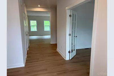 6406 Hunters Close, Loveland, OH 45140 - Photo 8