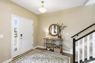 7510 Marsh Creek Ln, Hamilton Township, OH 45039 - Photo 4