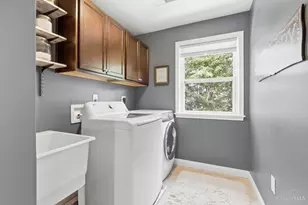7510 Marsh Creek Ln, Hamilton Township, OH 45039 - Photo 28