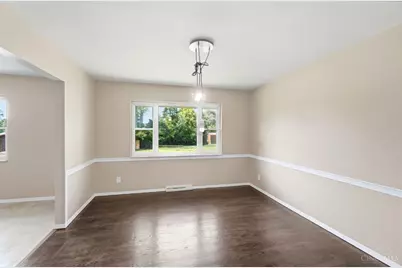 8929 Cavalier Drive, Springfield Township, OH 45231 - Photo 12