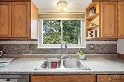 7709 Whitehall Circle W, West Chester, OH 45069 - Photo 20