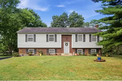 7709 Whitehall Circle W, West Chester, OH 45069 - Photo 2