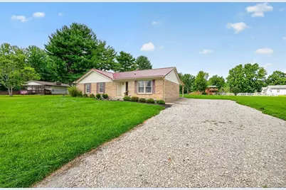 616 Lorelei Drive, Perry Township, OH 45118 - Photo 2