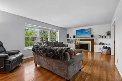 1023 Paxton Avenue, Cincinnati, OH 45208 - Photo 10
